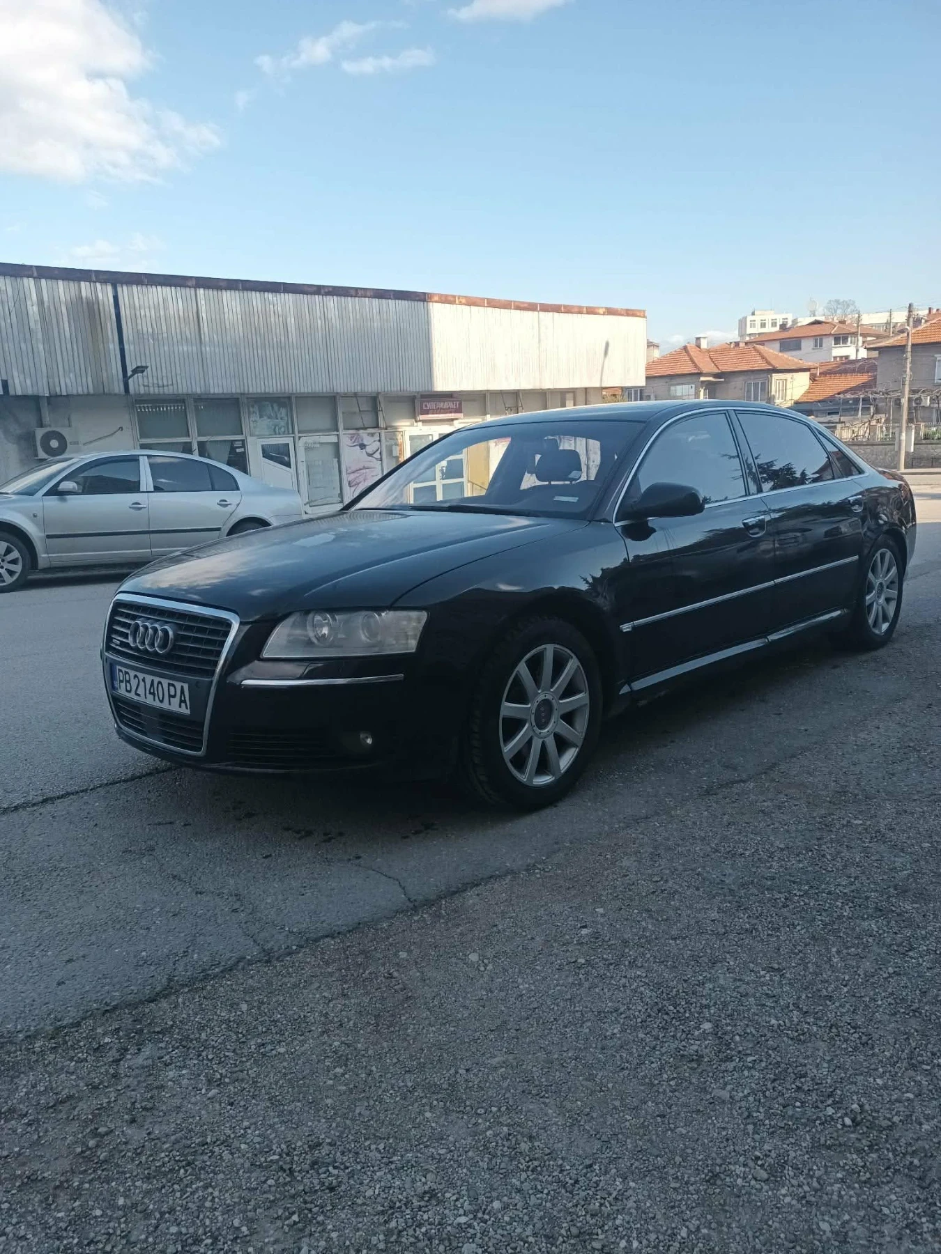 Audi A8 4.2 Бензин Газ , снимка 2 - Автомобили и джипове - 54703292