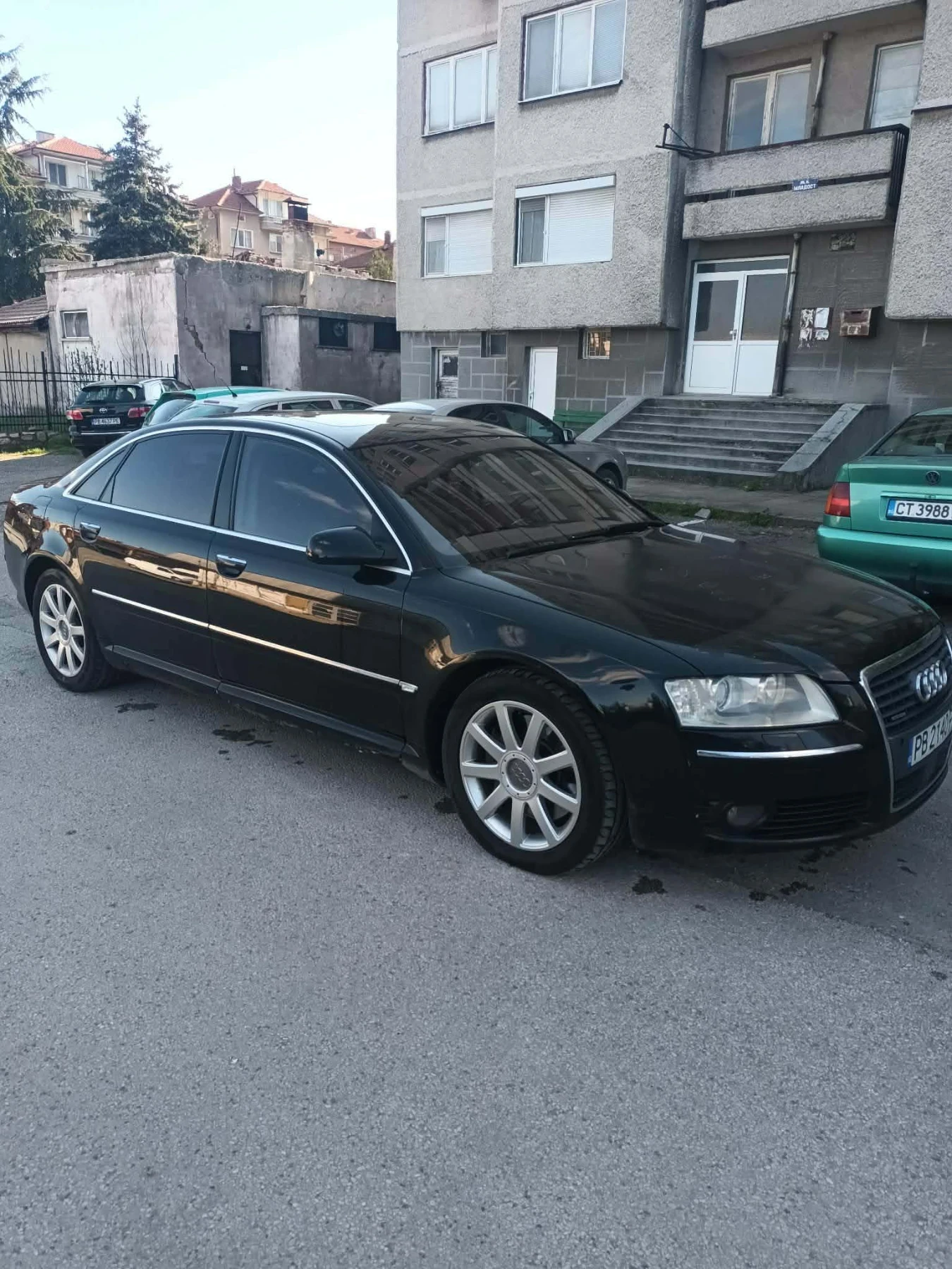 Audi A8 4.2 Бензин Газ , снимка 6 - Автомобили и джипове - 54703292