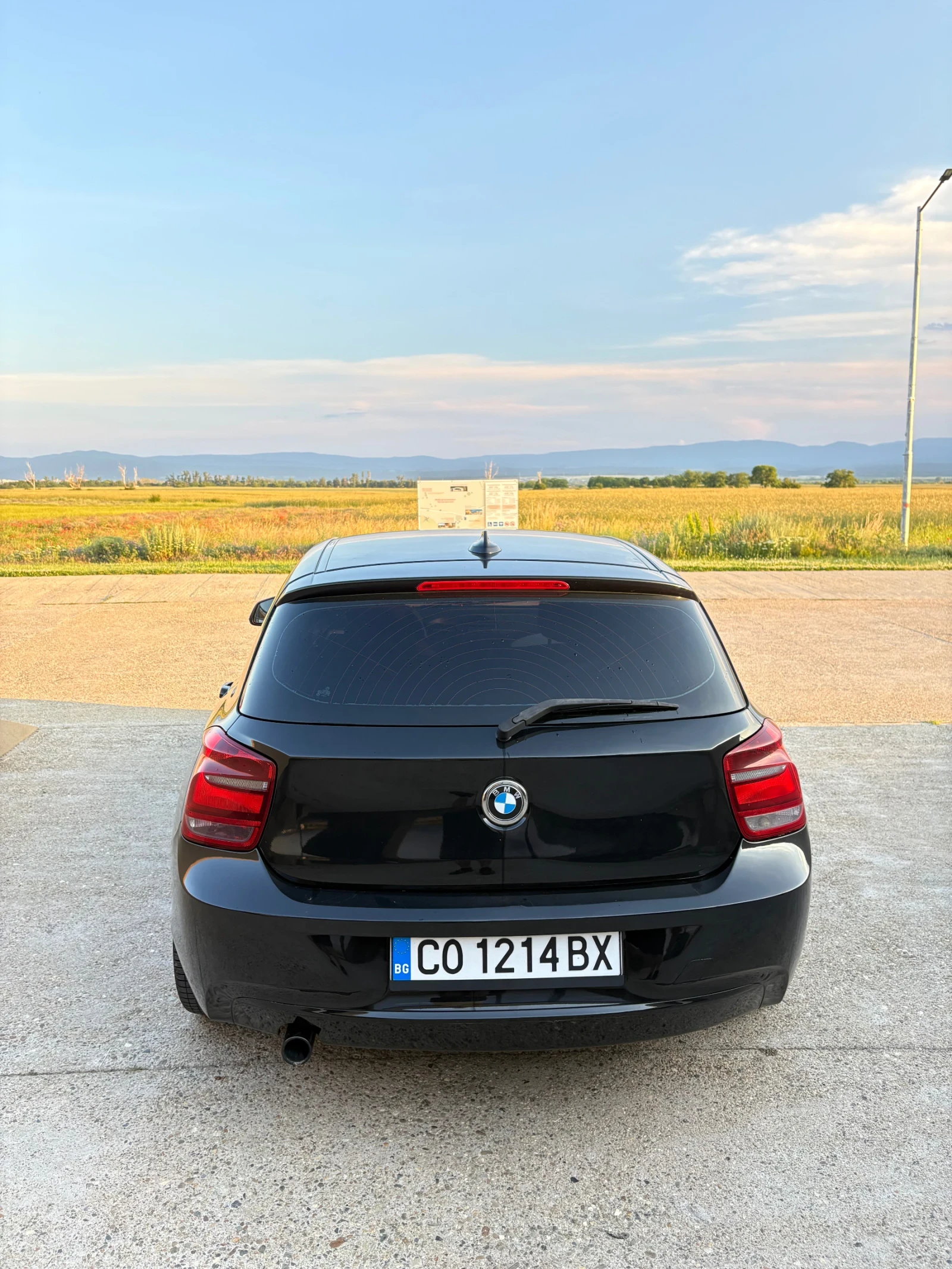BMW 118 2.0D SPORT , снимка 8 - Автомобили и джипове - 54857469