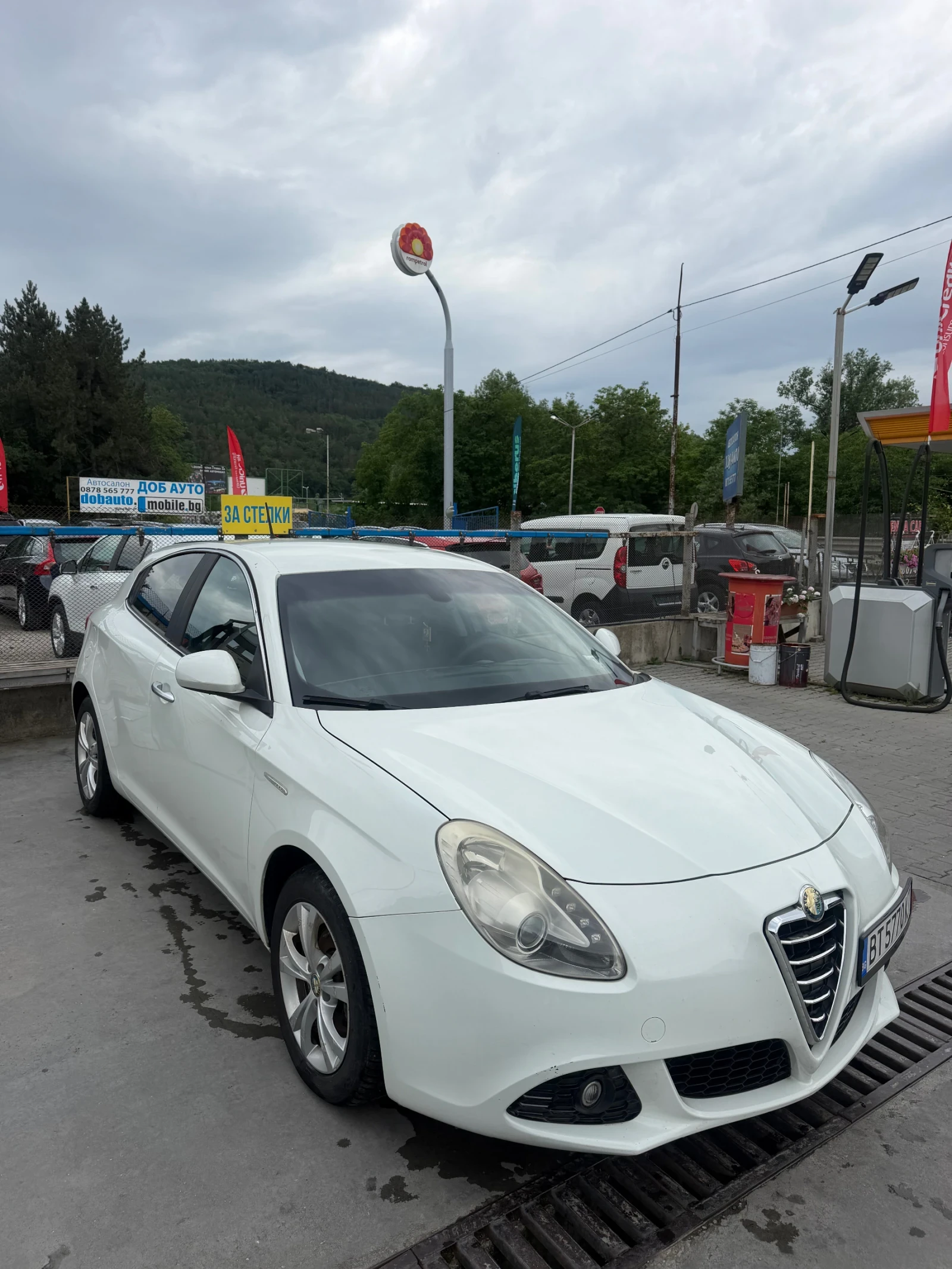 Alfa Romeo Giulietta, снимка 2 - Автомобили и джипове - 54917079