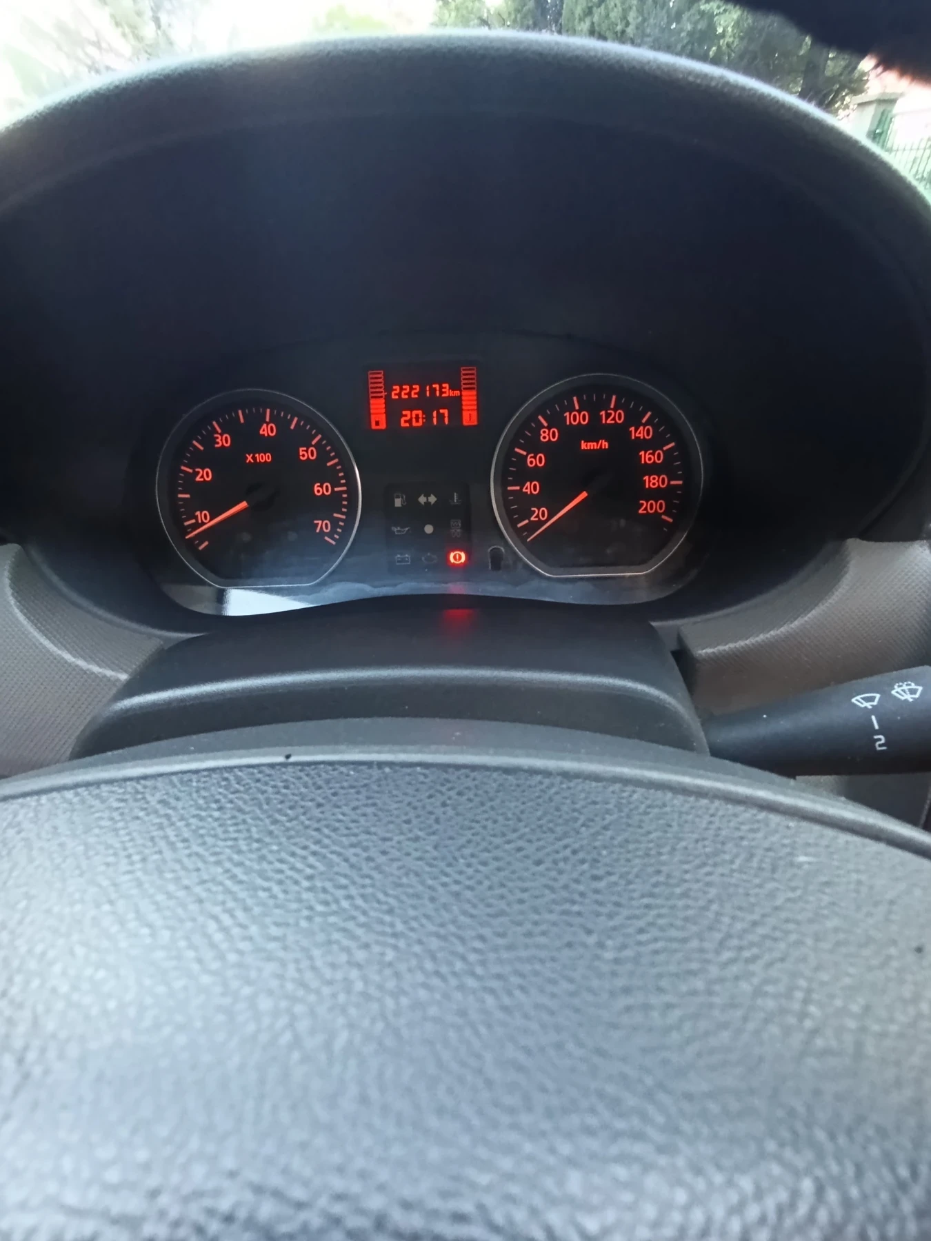 Dacia Sandero 1.4 MPI, снимка 5 - Автомобили и джипове - 55002873