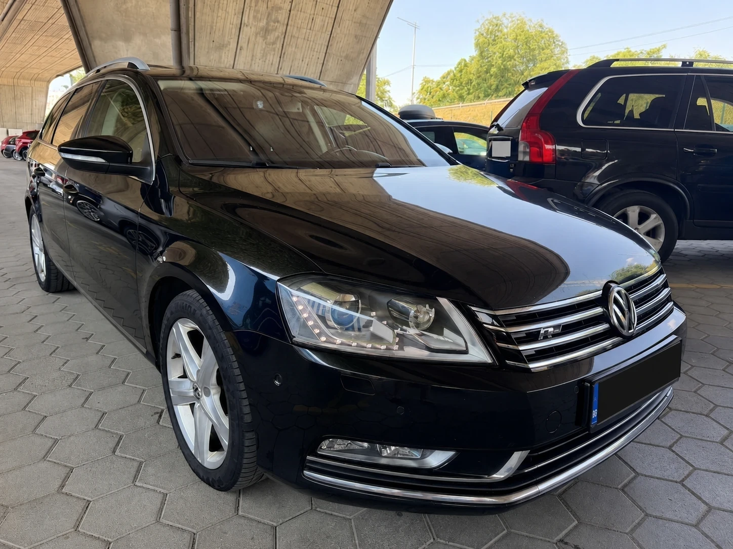 VW Passat 170к.с 4motion CAR PLAY Podgrev Obduhvane, снимка 6 - Автомобили и джипове - 55361137