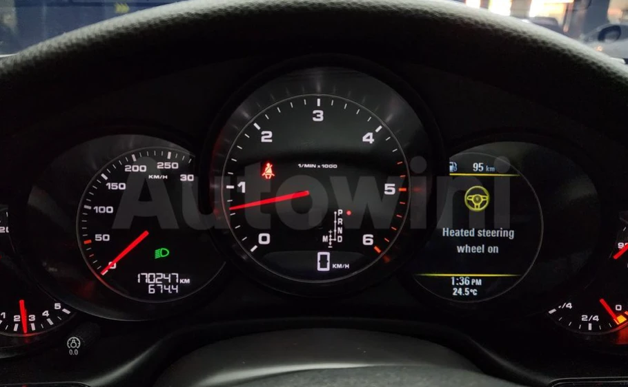 Porsche Panamera * АвтоКредит* (ЦЕНА ДО БГ), снимка 8 - Автомобили и джипове - 55433887