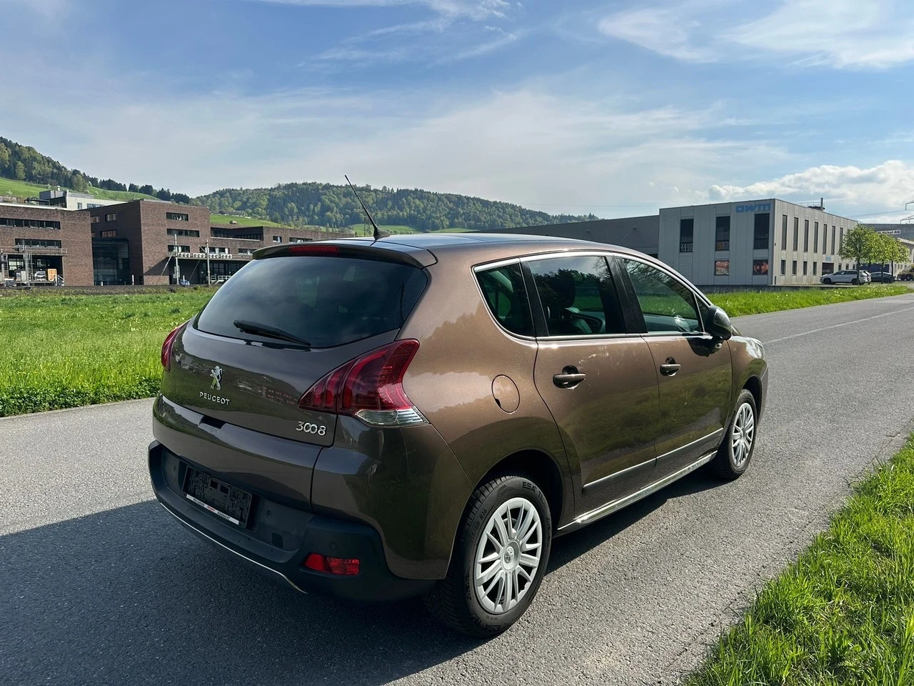 Peugeot 3008 1.6 turbo, снимка 5 - Автомобили и джипове - 55607095