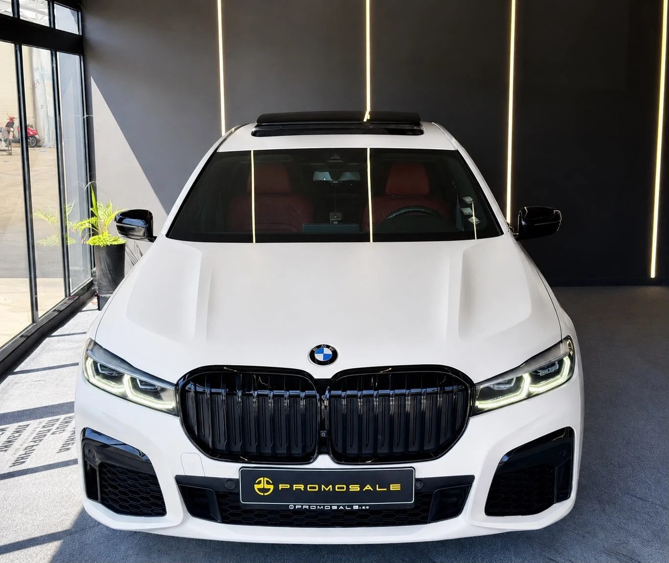 BMW 740 i Long* M-Sport* FULL* Individual* ЛИЗИНГ, снимка 2 - Автомобили и джипове - 55636272
