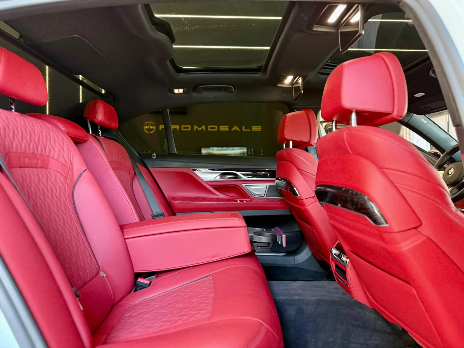 BMW 740 i Long* M-Sport* FULL* Individual* ЛИЗИНГ, снимка 15 - Автомобили и джипове - 55636272