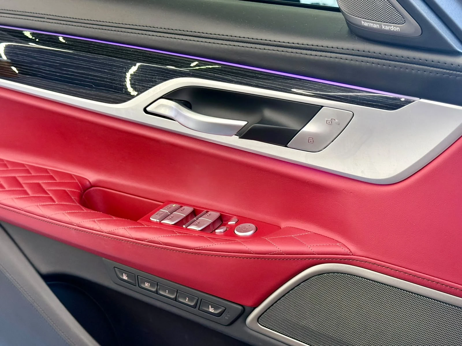 BMW 740 i Long* M-Sport* FULL* Individual* ЛИЗИНГ, снимка 7 - Автомобили и джипове - 55636272