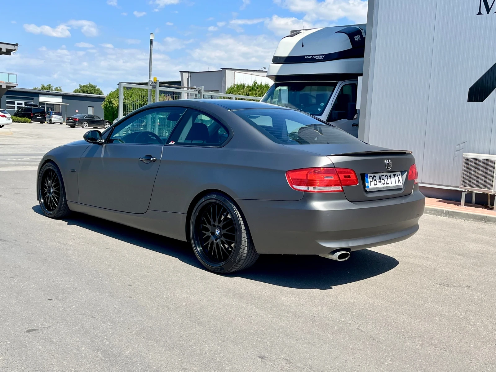 BMW 320, снимка 7 - Автомобили и джипове - 55827237