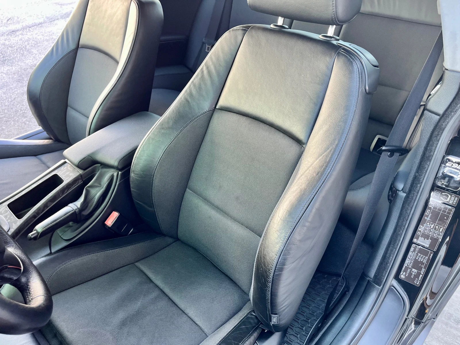 BMW 320, снимка 12 - Автомобили и джипове - 55827237
