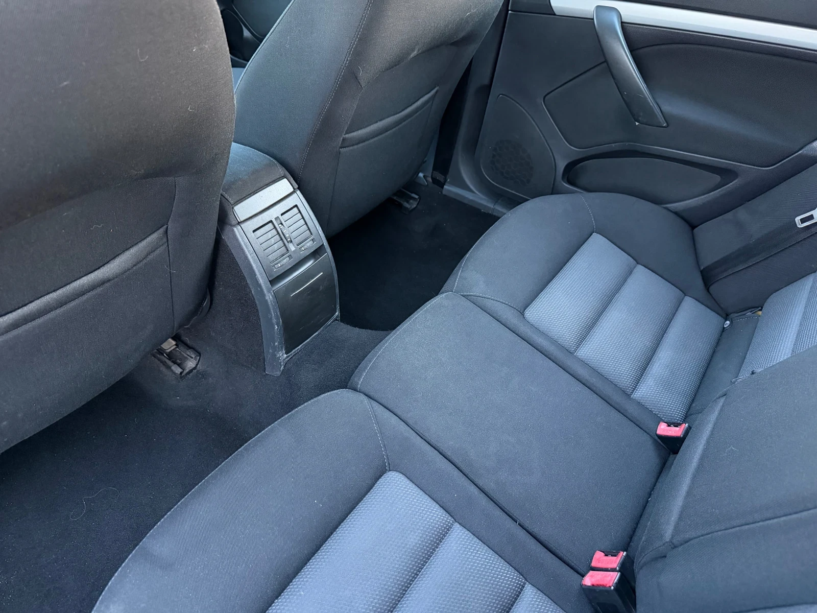 Skoda Octavia 1.9d Клима, снимка 7 - Автомобили и джипове - 55847290
