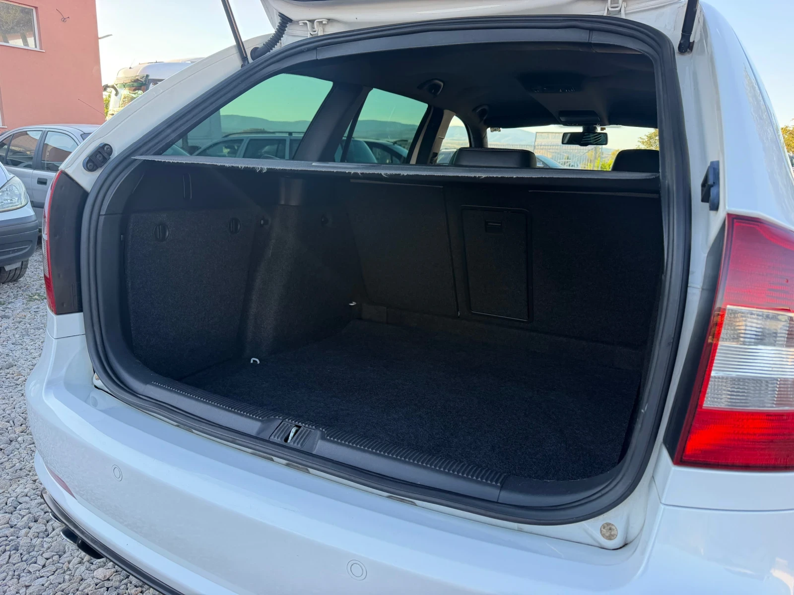 Skoda Octavia VRS, снимка 13 - Автомобили и джипове - 56325025