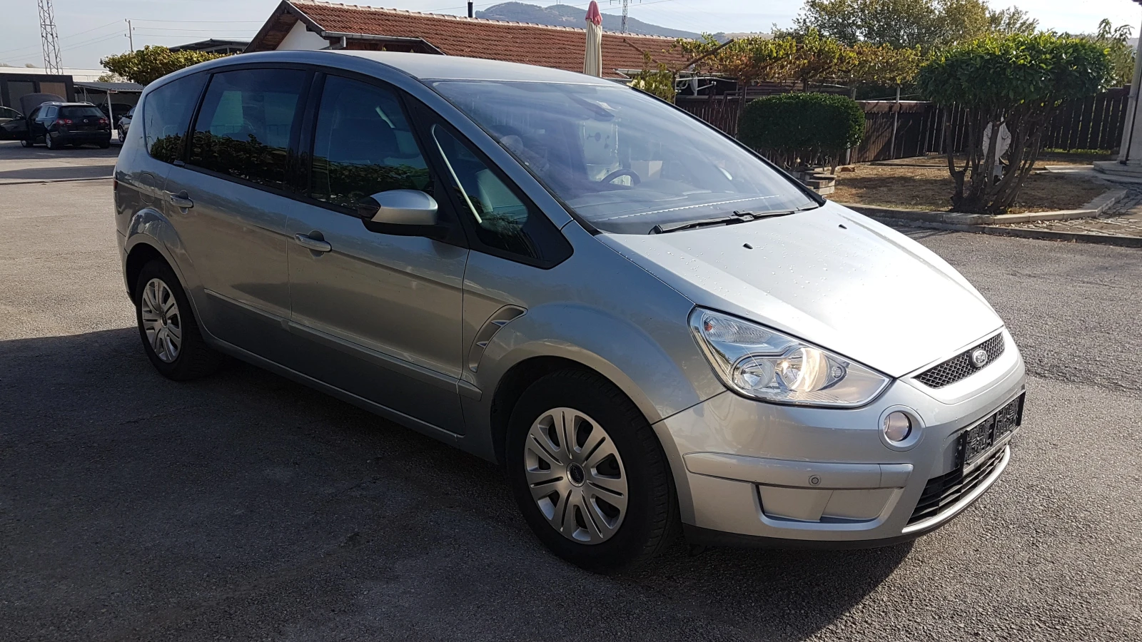 Ford S-Max 2.0tdci, снимка 2 - Автомобили и джипове - 56395924