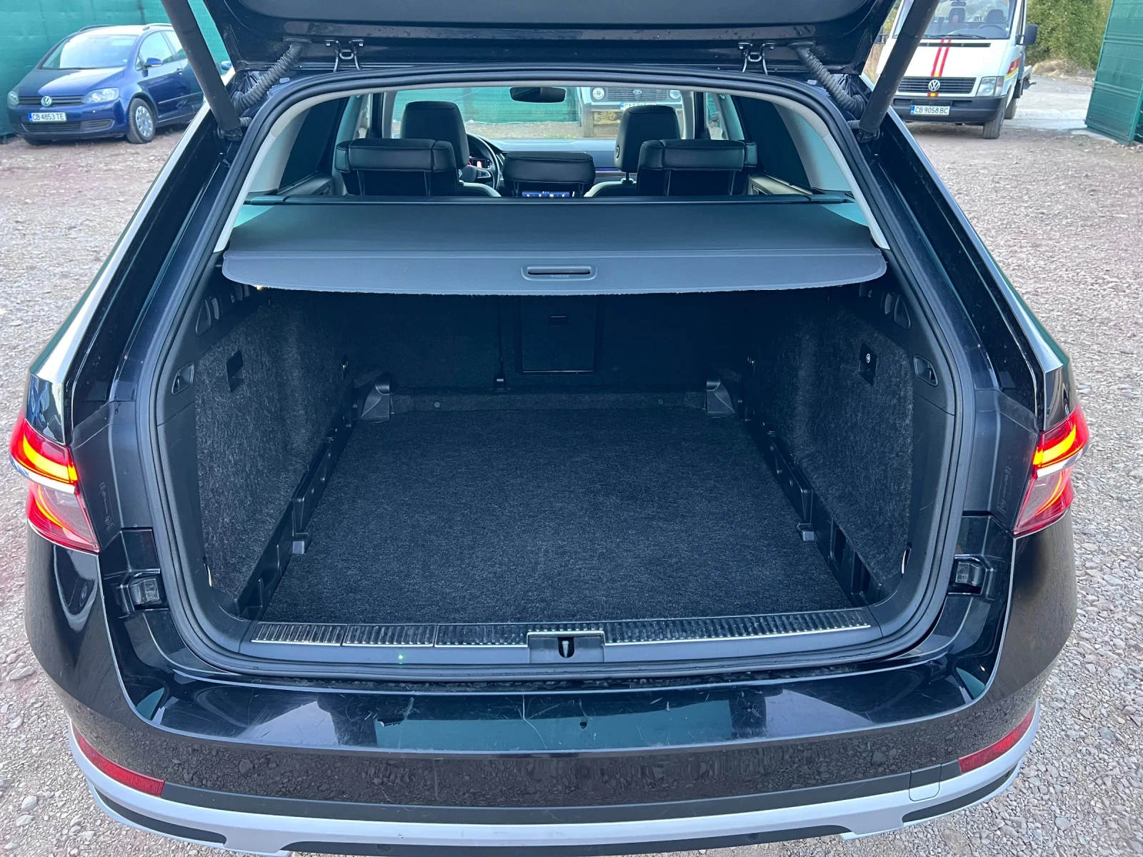 Skoda Superb SCOUT 4X4  7DSG MATRIX | Mobile.bg � ����������� 11