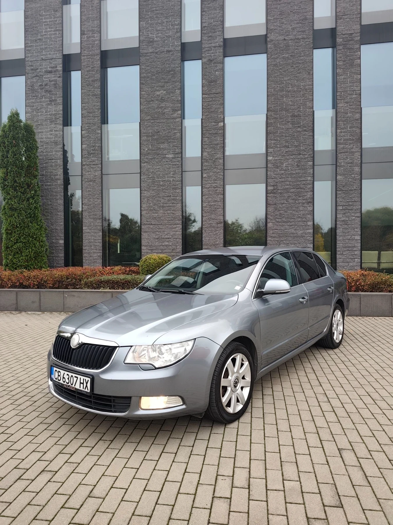 Skoda Superb 2.0TDI 170кс , снимка 5 - Автомобили и джипове - 56655454