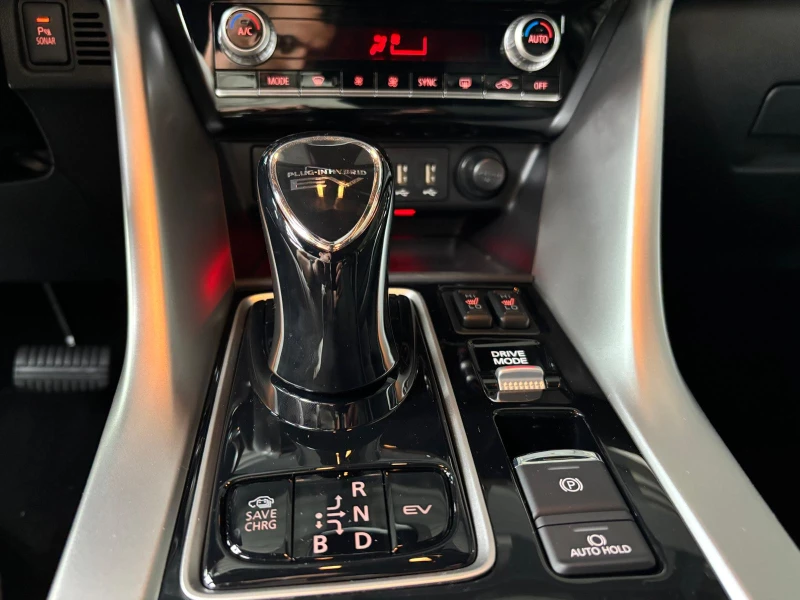 Mitsubishi Eclipse Cross PHEV INTENSE+ , снимка 10 - Автомобили и джипове - 50196212