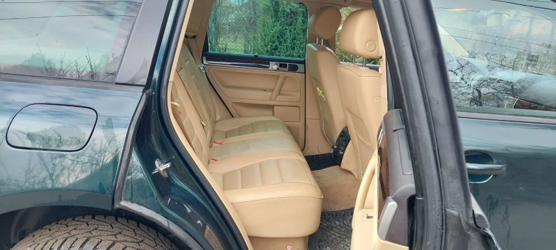 VW Touareg 3.0TDI, снимка 5 - Автомобили и джипове - 50453625