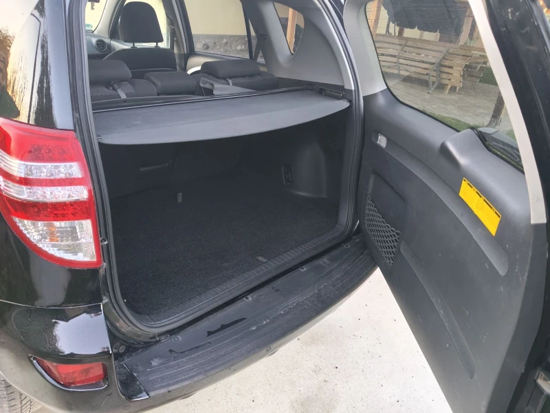Toyota Rav4 RAV 4 2.0, снимка 10 - Автомобили и джипове - 52424252
