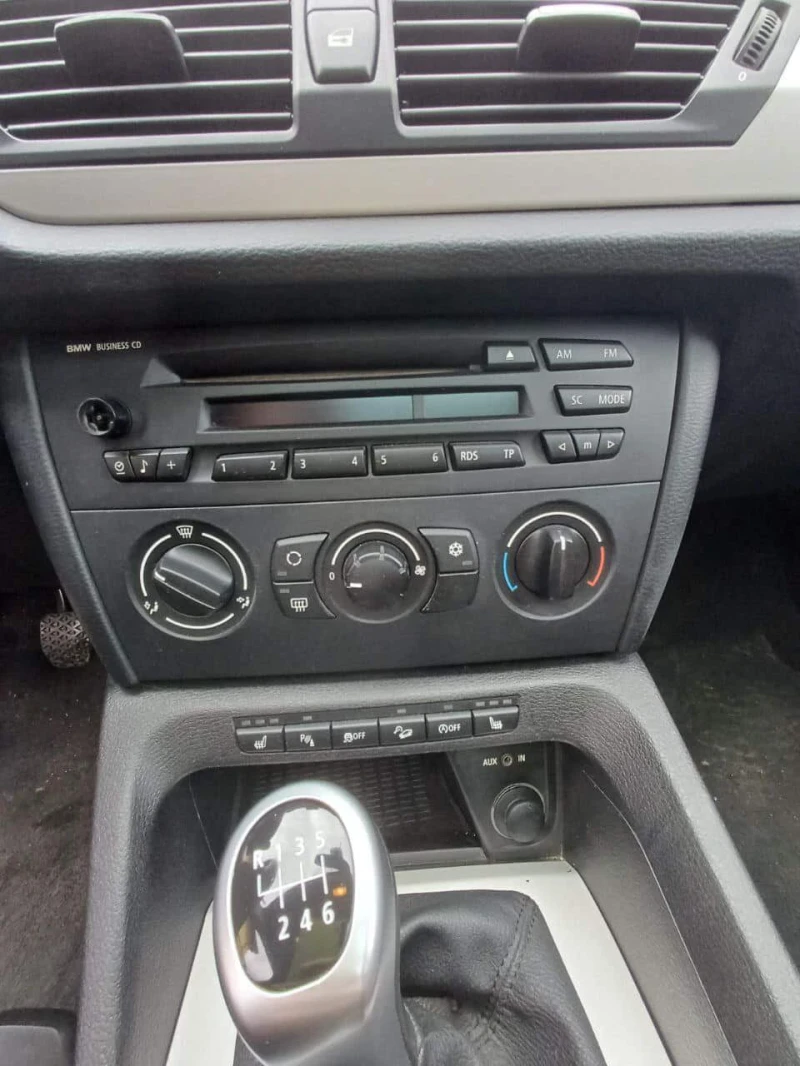 BMW X1 2.0D  Перфектно състояние , снимка 6 - Автомобили и джипове - 53485231