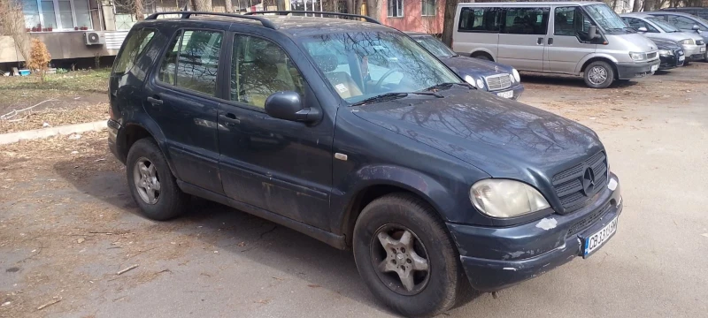 Mercedes-Benz ML 230, снимка 2 - Автомобили и джипове - 53595869