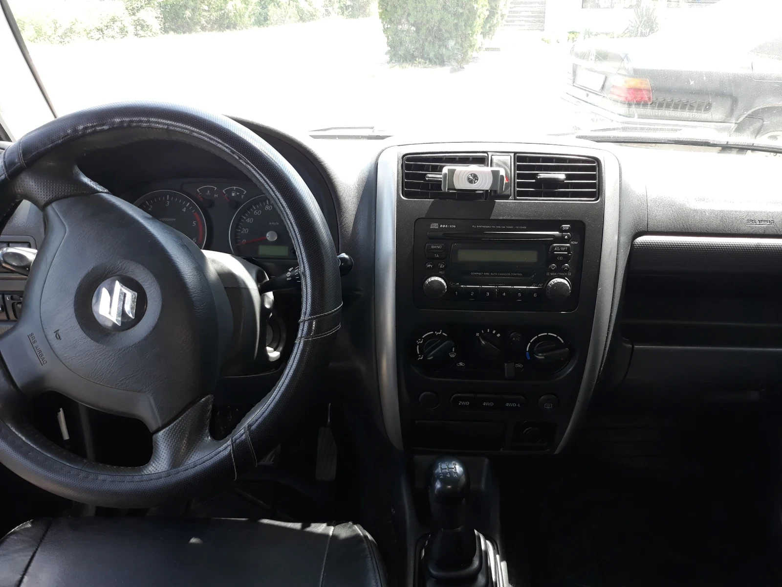 Suzuki Jimny 1500 - изображение 5