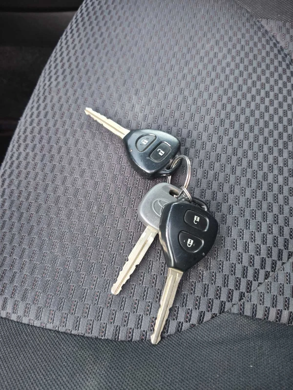 Toyota Rav4 RAV 4 2.0 | Mobile.bg � ����������� 12