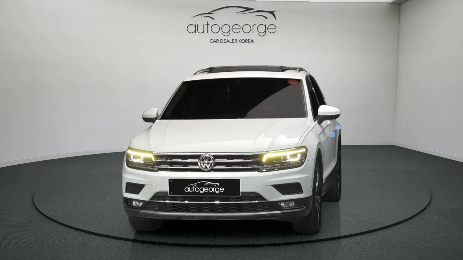 VW Tiguan 2.0TDI PRESTIGE  - изображение 3