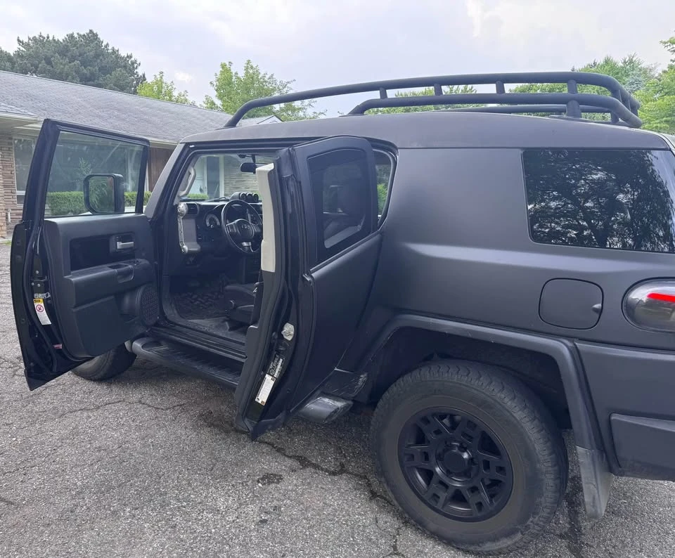 Toyota Fj cruiser CARFAX* АВТОФИНАНСИРАНЕ* БЕЗ ПЪРВОНАЧАЛНА ВНОСКА*  - изображение 8