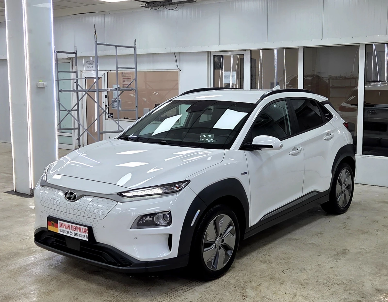 Hyundai Kona 64KWh/12.2020/Blue Link/ГАРАНЦИОННА, снимка 6 - Автомобили и джипове - 53839345