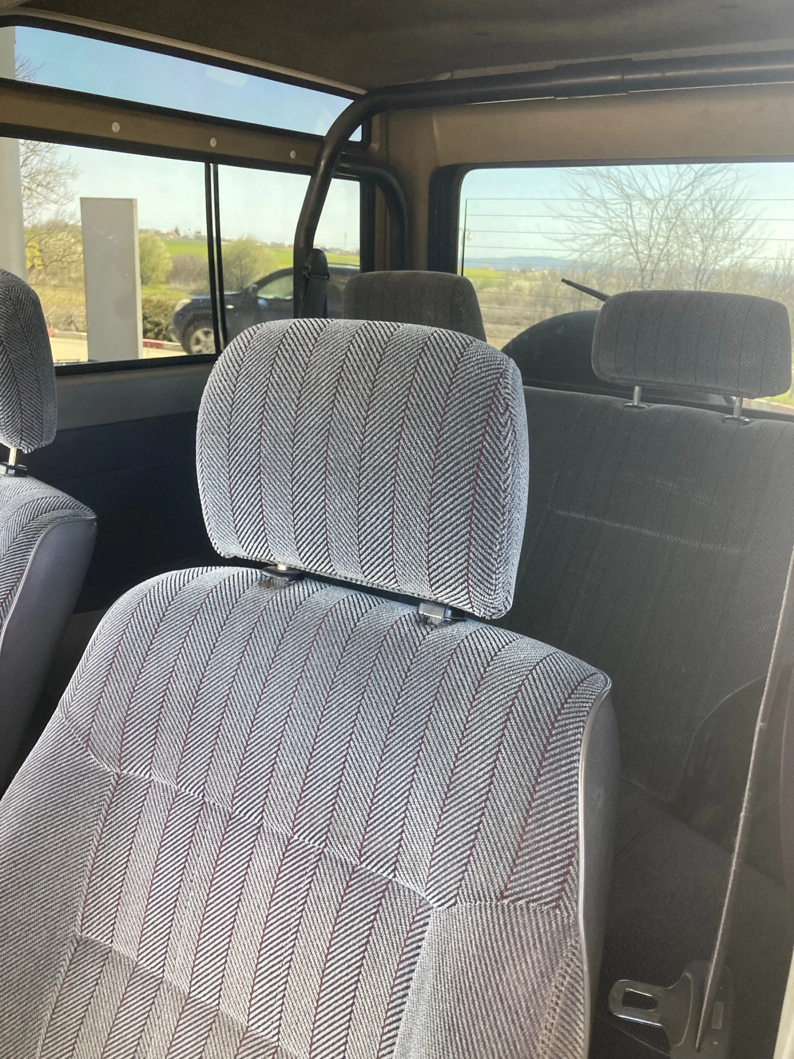 Daihatsu Rocky, снимка 10 - Автомобили и джипове - 53871761