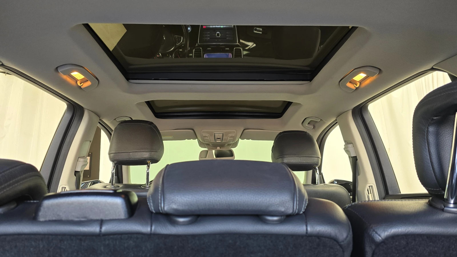 Mercedes-Benz GLE, снимка 16 - Автомобили и джипове - 54331139