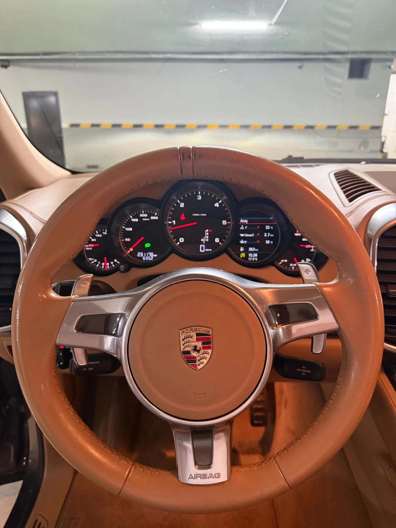 Porsche Cayenne, снимка 9 - Автомобили и джипове - 54336452