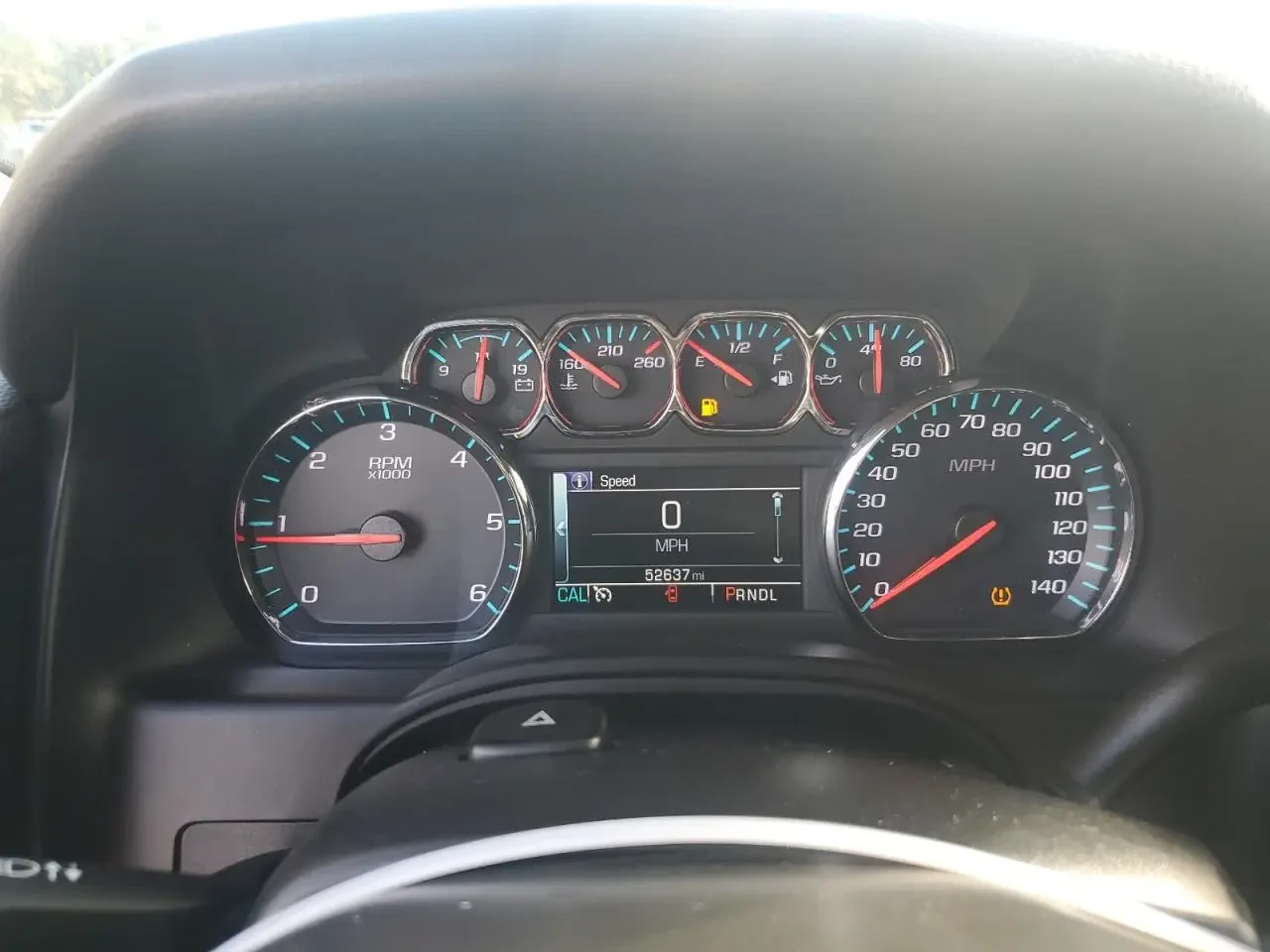 Chevrolet Suburban K1500 LT, снимка 11 - Автомобили и джипове - 54605906