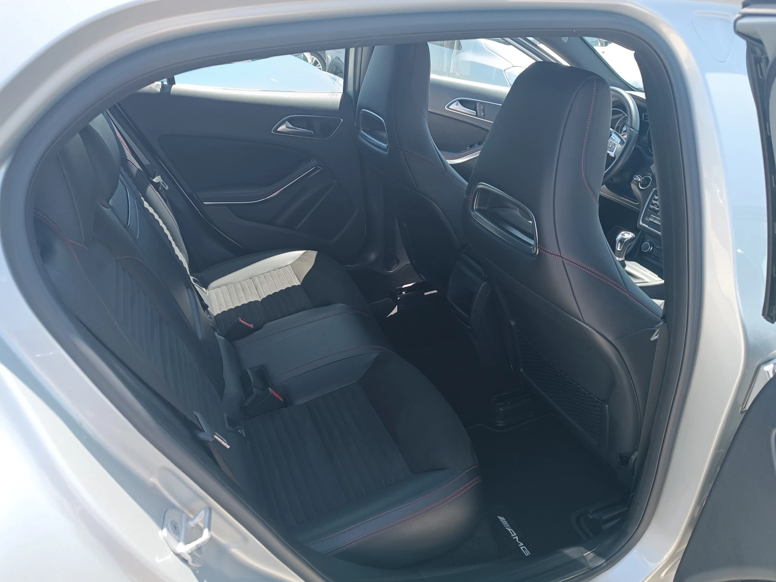Mercedes-Benz GLA 200 2.2cdi AMG, снимка 7 - Автомобили и джипове - 54853165