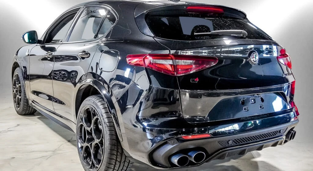 Alfa Romeo Stelvio QUADROFOGLIO* CARBON* FULL* КРАЙНА ЦЕНА ДО БЪЛГАРИ, снимка 5 - Автомобили и джипове - 55045974