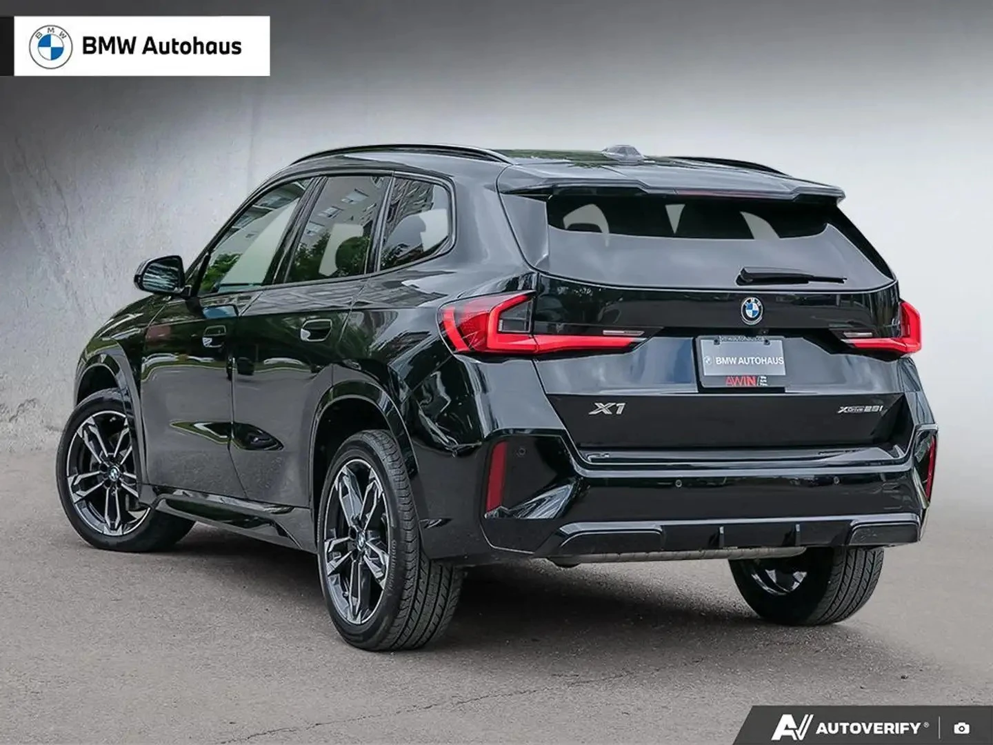 BMW X1 xDrive28i M Sport ЦЕНА ДО БЪЛГАРИЯ АВТОКРЕДИТ, снимка 4 - Автомобили и джипове - 55565683
