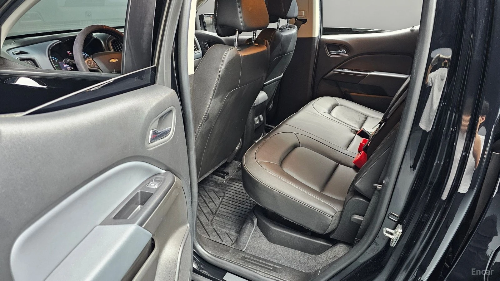 Chevrolet Colorado 3.6* 4WD* КОЖА* ПОДГРЕВ* КАМЕРА* NAVI* , снимка 12 - Автомобили и джипове - 55628649