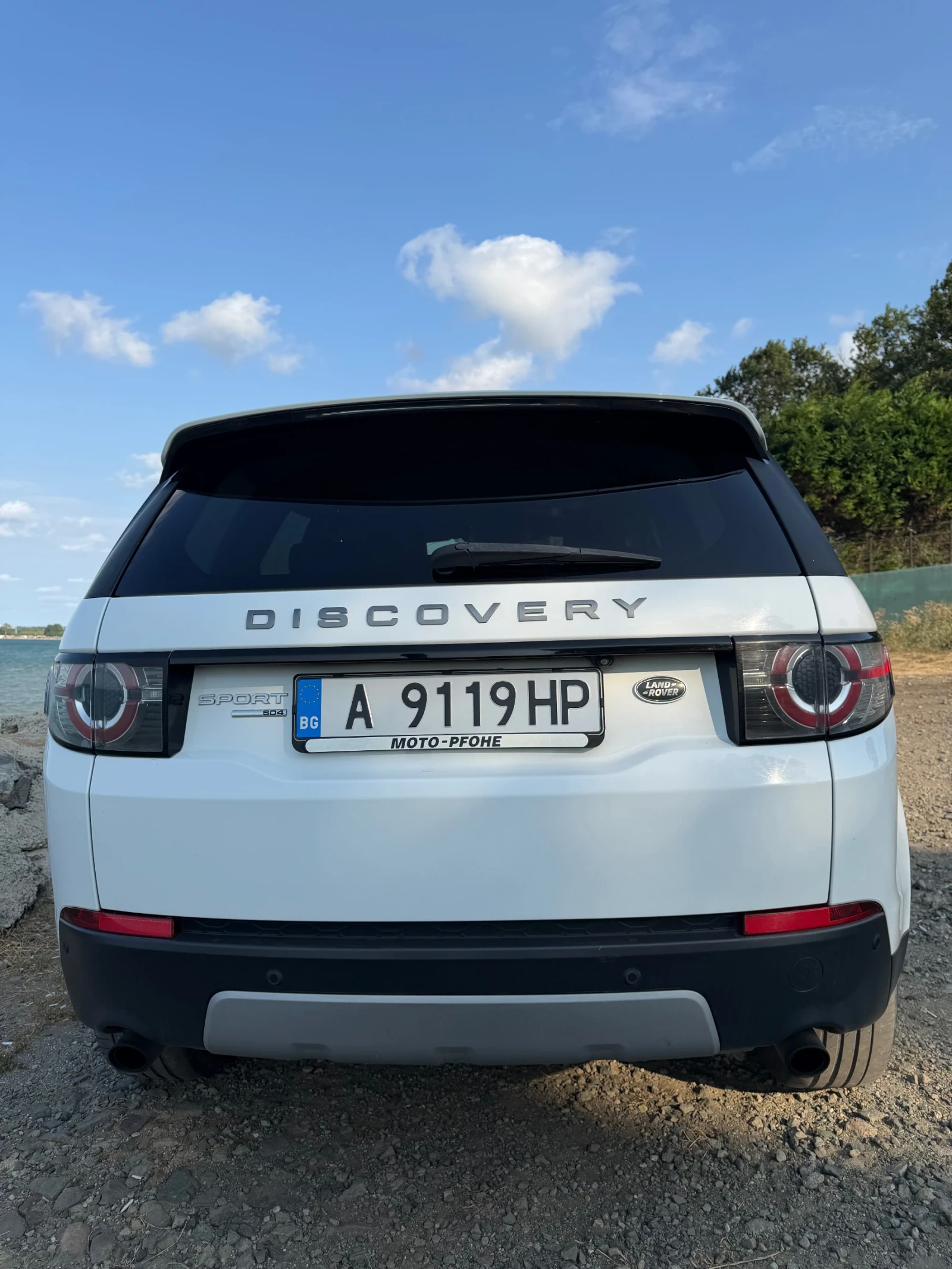 Land Rover Discovery Sport 2.2 D 190 k.с. HSE, снимка 4 - Автомобили и джипове - 55658086