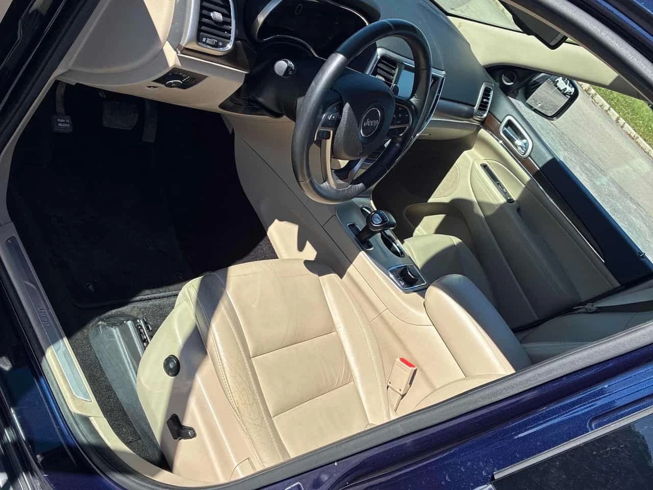 Jeep Grand cherokee * Limited * АВТОКРЕДИТ БЕЗ ПЪРВОНАЧАЛНА ВНОСКА, снимка 7 - Автомобили и джипове - 56225211