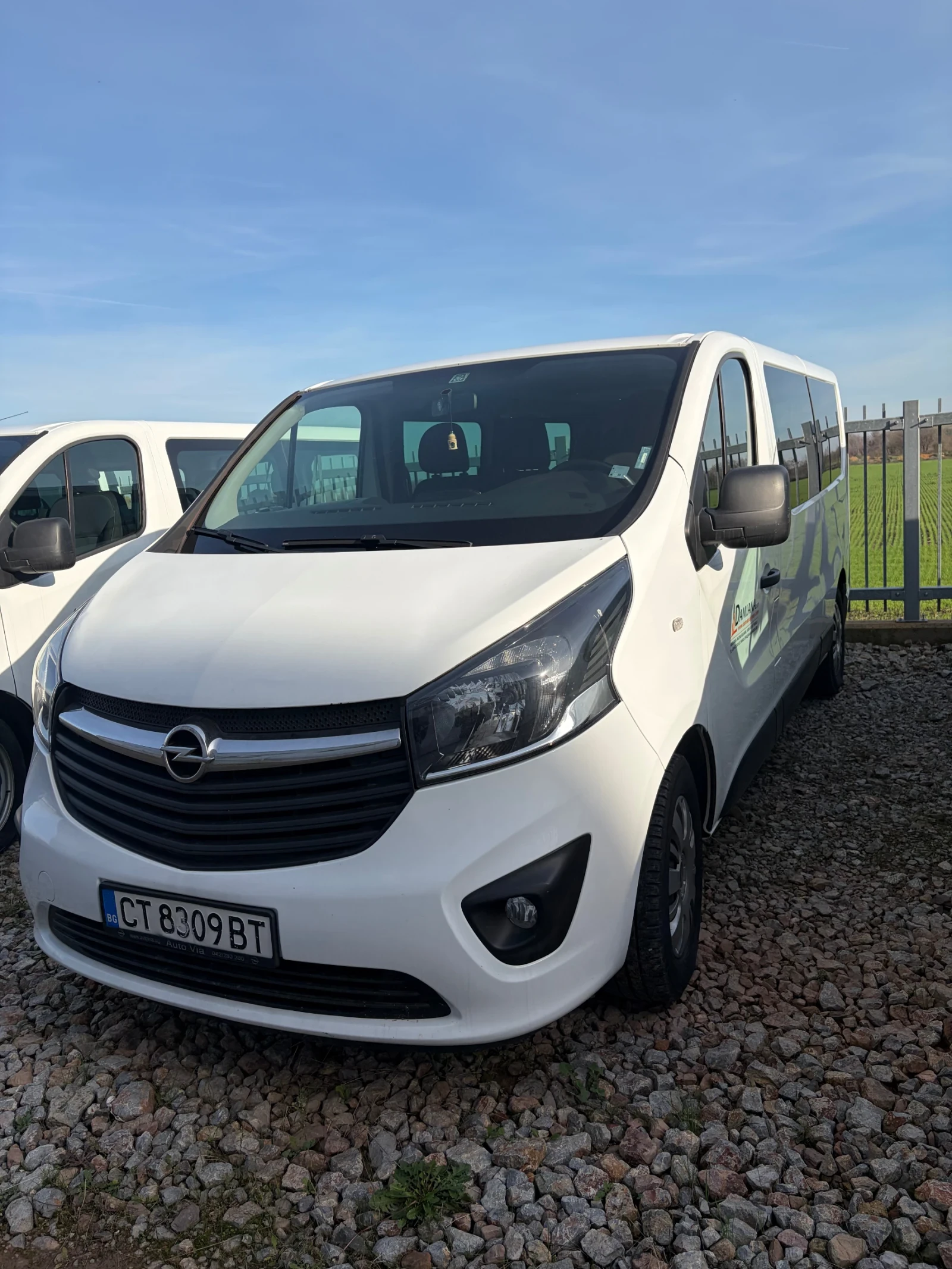 Opel Vivaro  - изображение 10