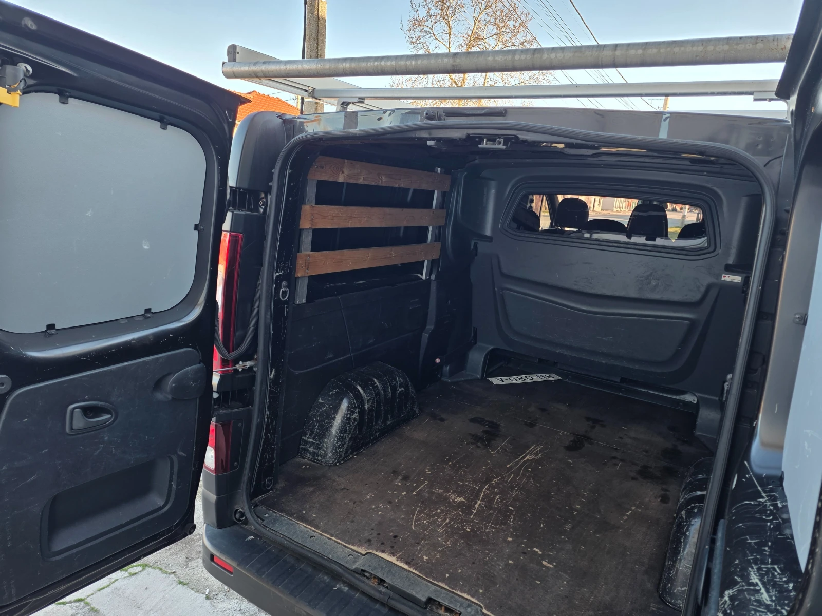Renault Trafic ТОВАРОПАТНИК, EURO 6, снимка 11 - Бусове и автобуси - 54163265
