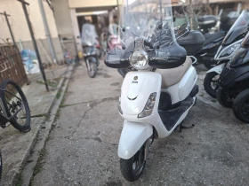 Vespa 125 125e реплика на веспа много добра ., снимка 1