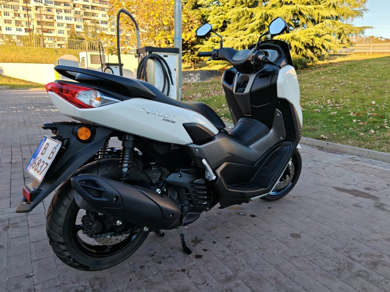 Yamaha NMAX, снимка 3 - Мотоциклети и мототехника - 47895604