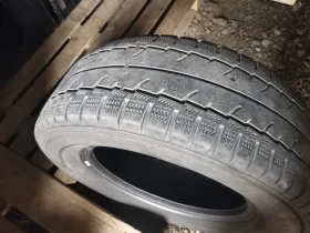 Гуми Зимни 225/65R16, снимка 6