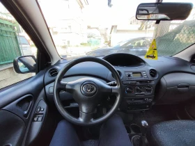 Toyota Yaris, снимка 6
