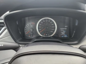 Toyota Corolla Cross AWD , снимка 11