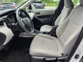 Toyota Corolla Cross AWD , снимка 14