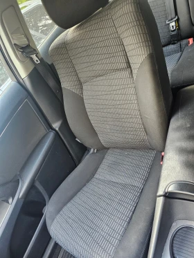 Toyota Avensis Saloon (T27), снимка 5