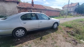 Nissan Primera Седан, снимка 2