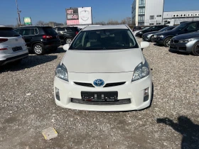 Toyota Prius 1.8 HYBRID, снимка 2