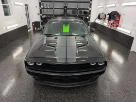 Dodge Challenger * 2dr Cpe R/T * CARFAX * ЦЕНА ДО БГ, снимка 6 - Автомобили и джипове - 53649791